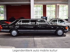 Bild des Angebotes Mercedes-Benz 560 SEL SGS 600 W126 PULLMAN STRETCH MOVIE FILM