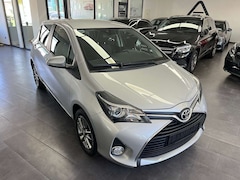 Bild des Angebotes Toyota Yaris 1.3 Comfort Navi/Kamera/Bluetooth/Allwette