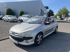 Bild des Angebotes Peugeot 206 *Automatik*Cabrio*Klima*Leder*ALU*TÜV*