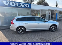 Bild des Angebotes Volvo V60 D4 AWD Linje Svart Schiebed. Sportsitze