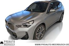 Bild des Angebotes BMW iX1 30 xDrive M Sport AHK/HEADUP/PANO/H&K/ACC