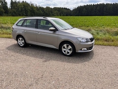 Bild des Angebotes Skoda Fabia Fabia Combi 1.2 TSI