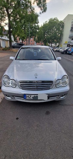 Bild des Angebotes Mercedes-Benz C 200 Kompressor Automatik Classic