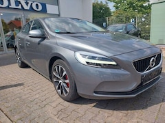 Bild des Angebotes Volvo V40 Momentum Automatik
