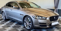 Bild des Angebotes Jaguar XE Portfolio AWD, Panorama, Leder, Navi, Xenon