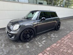 Bild des Angebotes MINI Cooper S 17Zoll Alus, Remus, 30mm Federn, einfach Top !!
