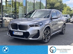 Bild des Angebotes BMW iX1 eDrive20 M Sportpaket //PremiumPaket AHK