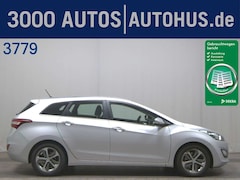 Bild des Angebotes Hyundai i30 cw 1.6 CRDi blue Style KeyLess SHZ KlimaA