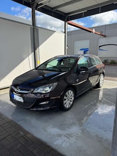 Bild des Angebotes Opel Astra Astra 1.4 LPG Turbo Sports Tourer ecoFLEX150Jahre