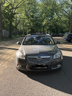 Bild des Angebotes Opel Insignia 2.0 Turbo 4x4 Sport