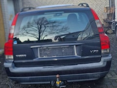 Bild des Angebotes Volvo V70 V70 2.4 Comfort