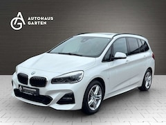 Bild des Angebotes BMW 220 i M Automatik PDC Kamera Pano Tempo 7.Sitzer