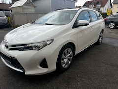 Bild des Angebotes Toyota Auris Cool