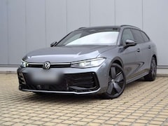 Bild des Angebotes VW Passat Variant 2.0 TDI 193 PS 4Motion DSG R-Line Signature AHK/S