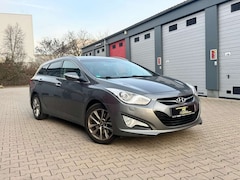 Bild des Angebotes Hyundai i40 FIFA World Cup Edition 1Hand Xenon/Kam/Navi