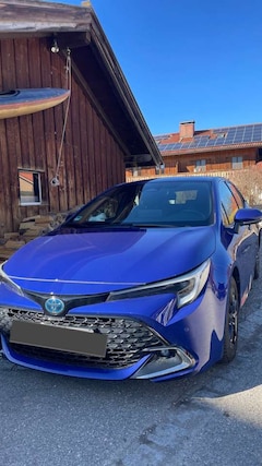 Bild des Angebotes Toyota Corolla 1.8 Hybrid Team Deutschland