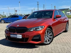 Bild des Angebotes BMW 330 i M-Paket *Alcantara*LED*Head-up*Virtuel*