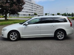 Bild des Angebotes Volvo V70 V70 Diesel D4 Geartronic Kinetic