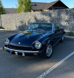 Fiat 124 Spider