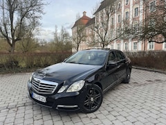 Bild des Angebotes Mercedes-Benz E 500 4Matic 7G-TRONIC Elegance