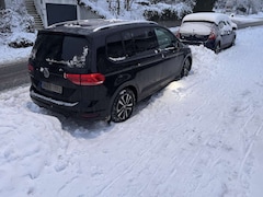 Bild des Angebotes VW Touran 2.0 TDI SCR UNITED