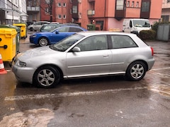 Bild des Angebotes Audi A3 A3 1.6 Attraction