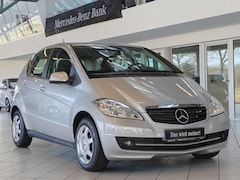 Bild des Angebotes Mercedes-Benz A 160 Automatik NAVI+SITZHEIZUNG+KLIMA+ALLWETTER