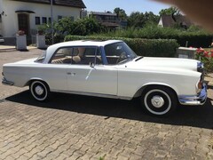 Bild des Angebotes Mercedes-Benz 220 W111