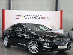 Bild des Angebotes Jaguar XJ 3.0D V6 PREMIUM LUXURY / PANORAMA / LED