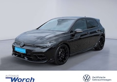 VW Golf R BLACK EDITION AKRA+PANO+DCC+H&K+MATRIX+