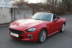 Bild des Angebotes Fiat 124 Spider Lusso 1. Hand Kamera Leder Navi