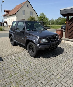 Suzuki Vitara X-90