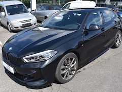 Bild des Angebotes BMW 118 118 i M Sport *AUTOMATIK*SITZHZ*PDC*CARPLAY