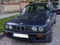 BMW 320 320i