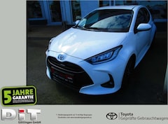 Bild des Angebotes Toyota Yaris 1.5 Teamplayer ACC+LED+SHZ+Fernlichtass.