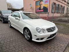 Bild des Angebotes Mercedes-Benz CLK 500 Coupe/AMG-Paket/Sitzbelüftung/Leder/