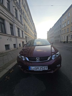 Honda Civic 1.8 PANO Automatik Executive