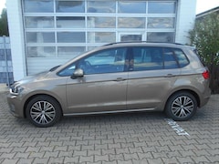 Bild des Angebotes VW Golf Sportsvan Allstar Automatik/Start-Stopp/Parktr./Alu/Sitzheiz