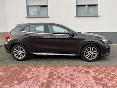 Bild des Angebotes Mercedes-Benz GLA 180 GLA 180 Street Style (156.942)