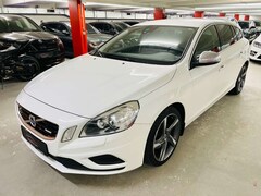 Bild des Angebotes Volvo V60 2.0 D4 Kombi R-Design Navi|Xenon|teil-Leder