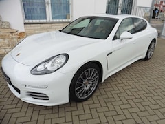 Bild des Angebotes Porsche Panamera 4 Edition*XENON*NAVI*WR*el.Dach*Bose*Memory...
