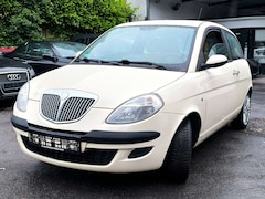 Bild des Angebotes Lancia Ypsilon 1.2 8V Argento