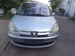 Bild des Angebotes Peugeot 807 HDi 130 Platinum