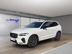 Bild des Angebotes Volvo XC60 Plus Dark B5 AWD Pano-360° Kamera-ACC-LED
