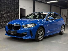Bild des Angebotes BMW 118 i M Sport Shadowline 1.HAND*KAMERA*CARPLAY
