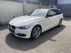 Bild des Angebotes BMW 325 325d Touring Sport Line
