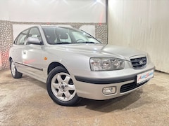Bild des Angebotes Hyundai ELANTRA 2.0 GLS Worldcup KLIMAA. 1.HAND TÜV NEU