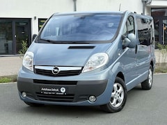 Bild des Angebotes Opel Vivaro Tour Cosmo `*8-Sitzer*PDC*Kamera*SHZ*Navi*Klima*