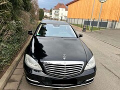 Bild des Angebotes Mercedes-Benz S 450 S 450 4Matic (221.084)
