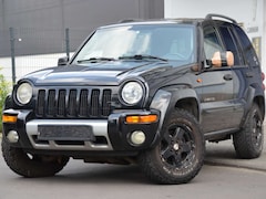 Bild des Angebotes Jeep Cherokee 2.8 CRD Sport/ AHK / KLIMA/ TÜV 05/2027